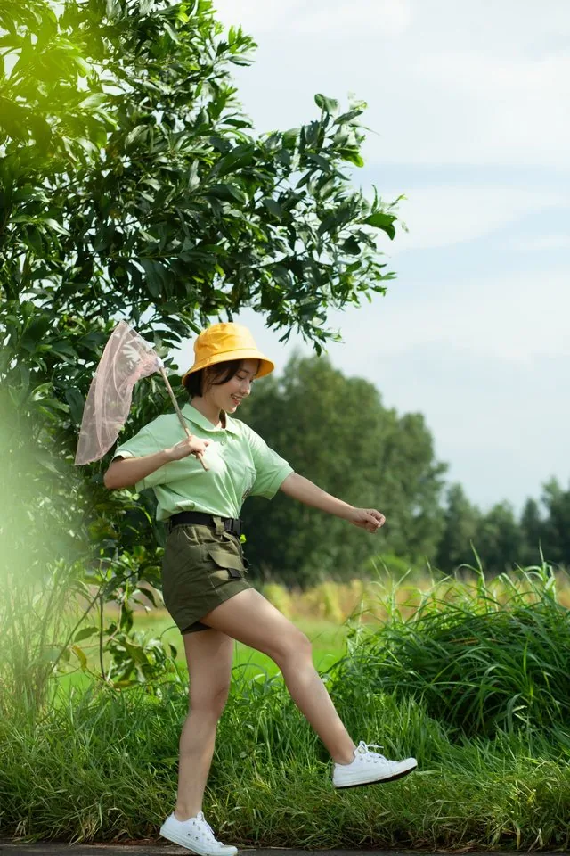 Ảnh toàn thân trước khi kéo dài chân